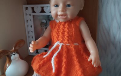 Как вязать платье спицами для куклы